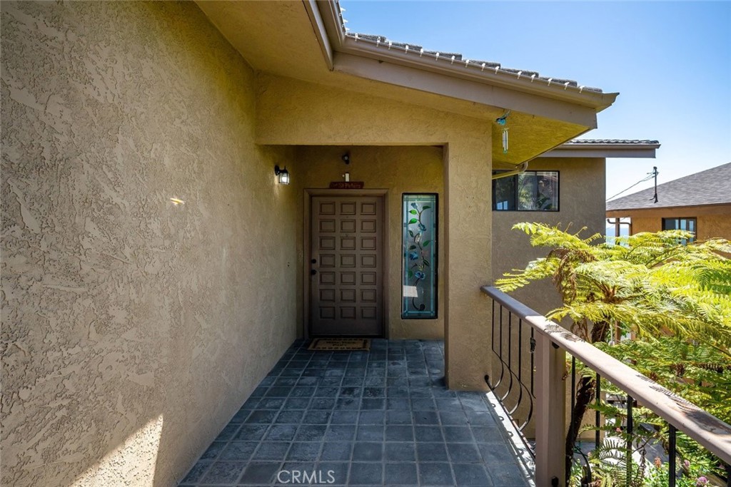 721 Lemoore Property Photo 5
