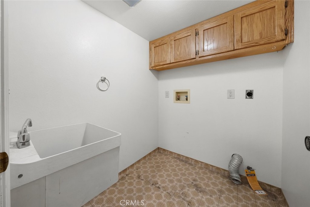 721 Lemoore Property Photo 36