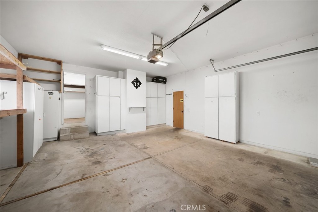 721 Lemoore Property Photo 38