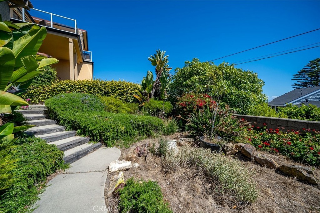 721 Lemoore Property Photo 42
