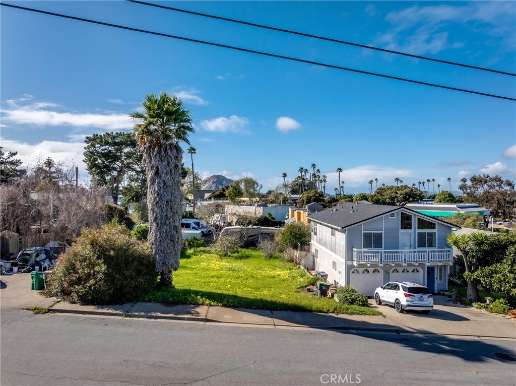 731 Butte Property Photo 4