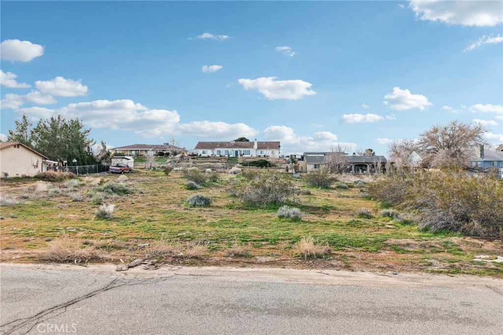 16531 Ponca Property Photo 5