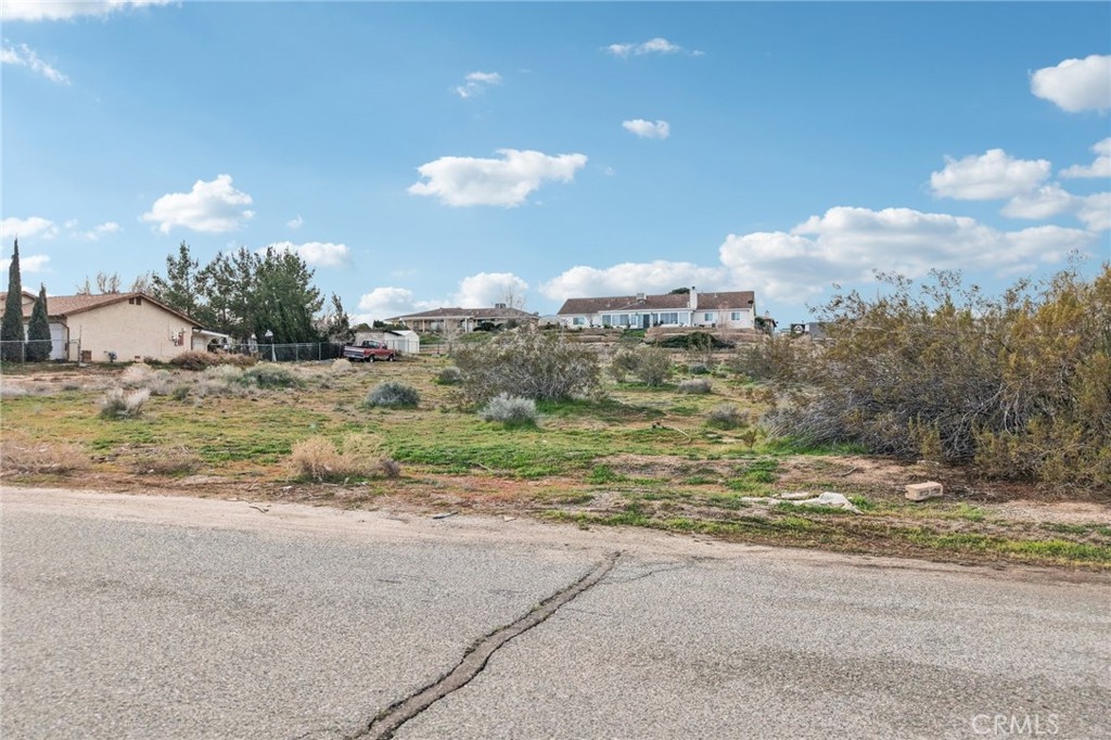 16531 Ponca Property Photo 9