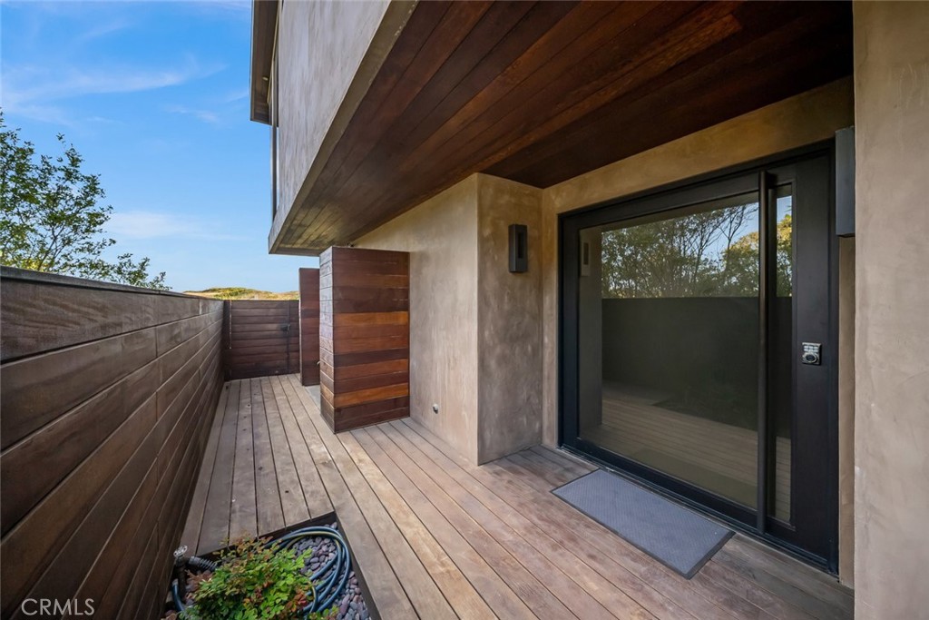 1839 Strand Way Property Photo 6