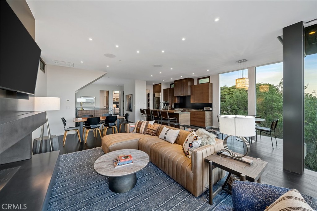 1839 Strand Way Property Photo 15