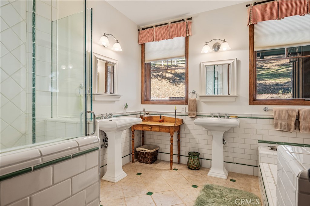 4086 E Oak Trail Road Property Photo 58