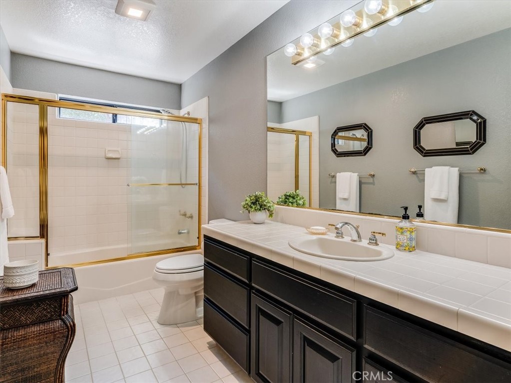 13940 Spring Meadow Lane Property Photo 28