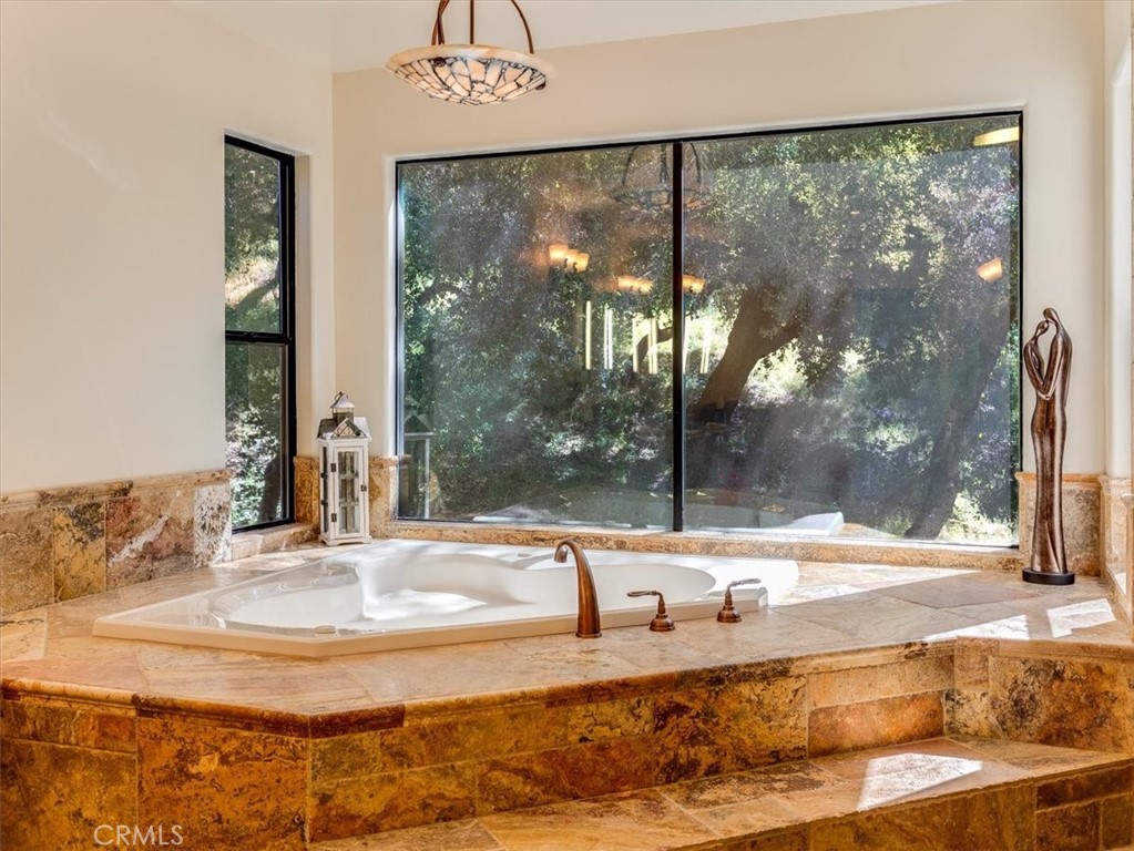 13940 Spring Meadow Lane Property Photo 35