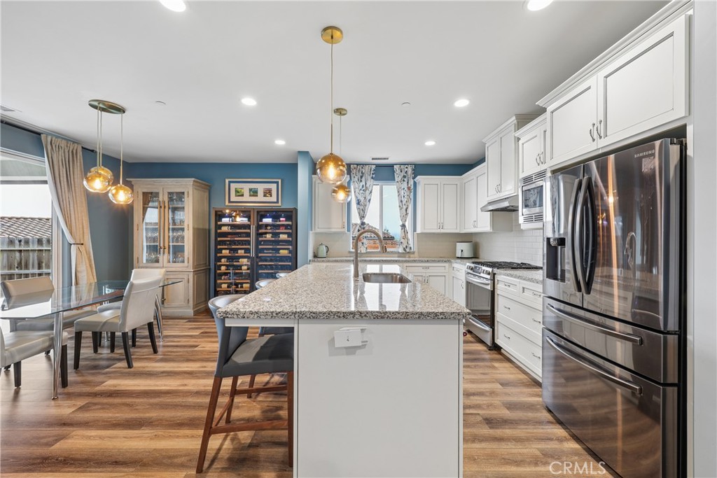 3530 Lakeside Village Property Photo 7