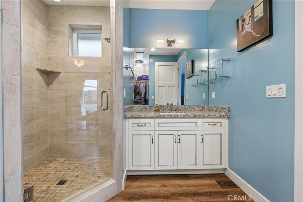 3530 Lakeside Village Property Photo 26