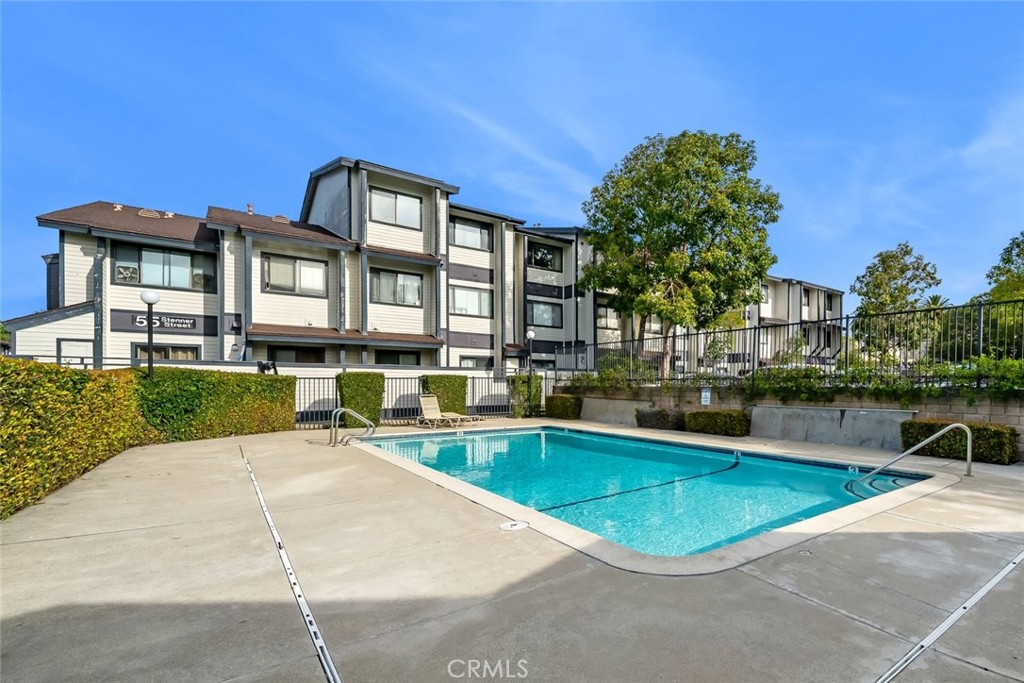 25 Stenner A Property Photo 32