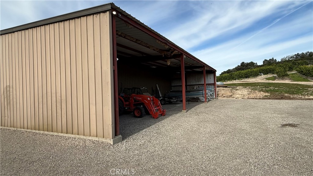 370 Hemi Property Photo 10