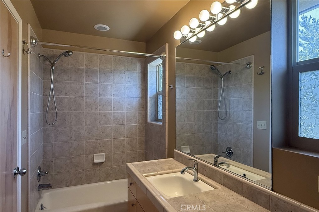 1970 Tweed Avenue Property Photo 29