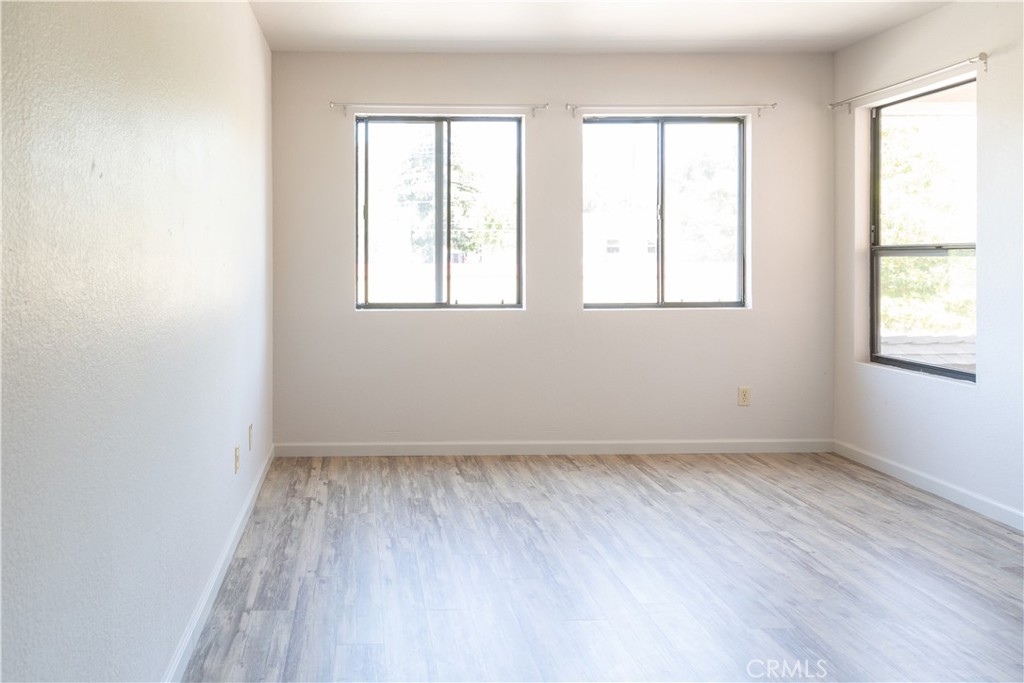 1239 E Foothill Boulevard 207 Property Photo 8