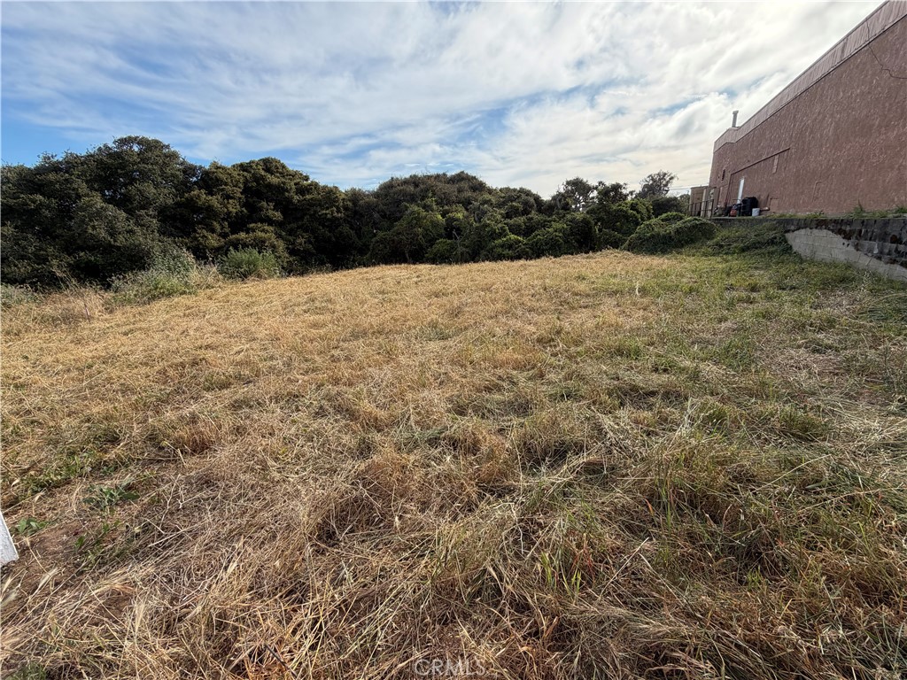 2050 9th Property Photo 1