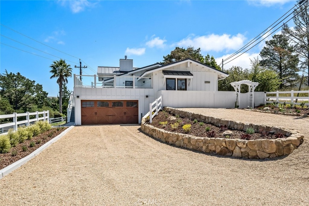 2786 Eton Road Property Photo 3