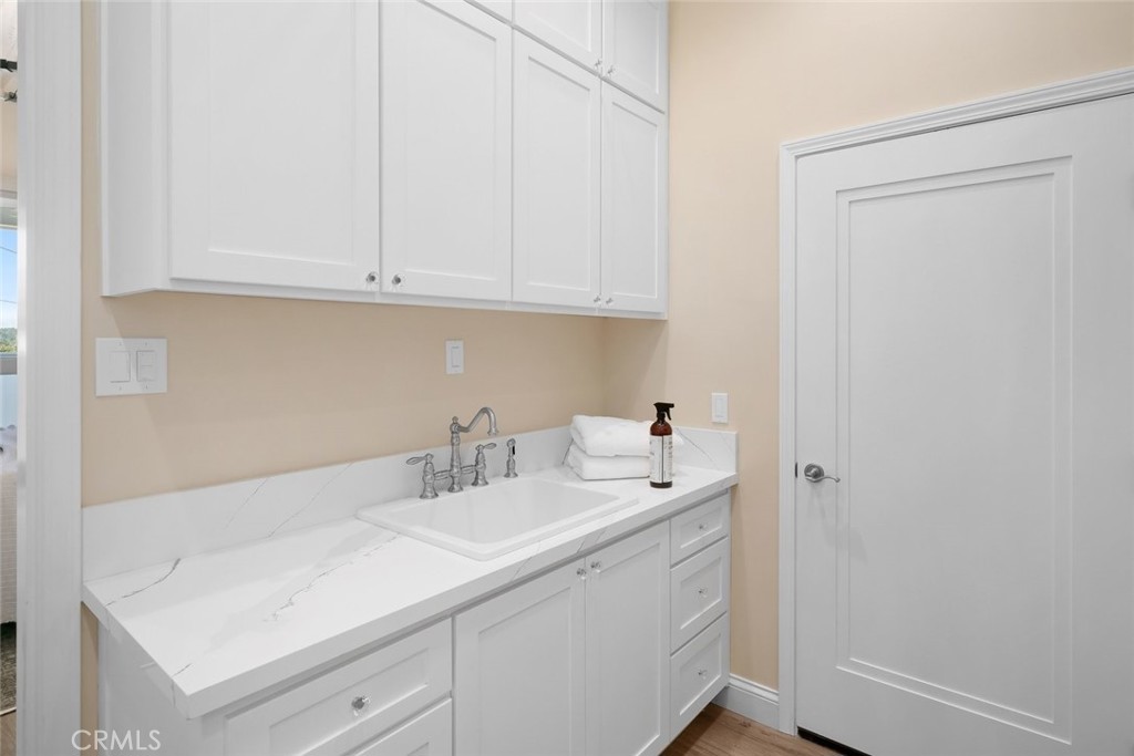2786 Eton Road Property Photo 33