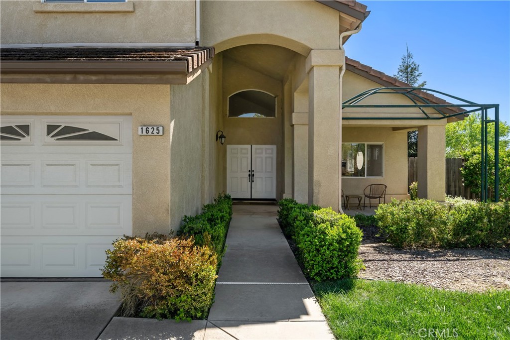 1625 Leah Way Property Photo 10