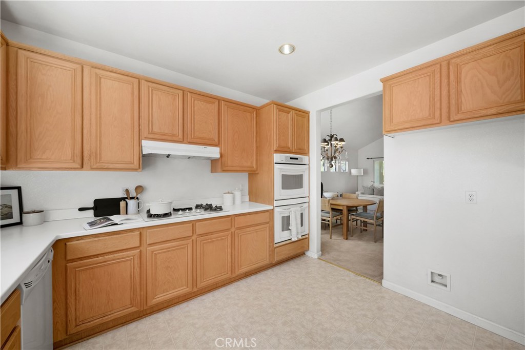 1625 Leah Way Property Photo 13