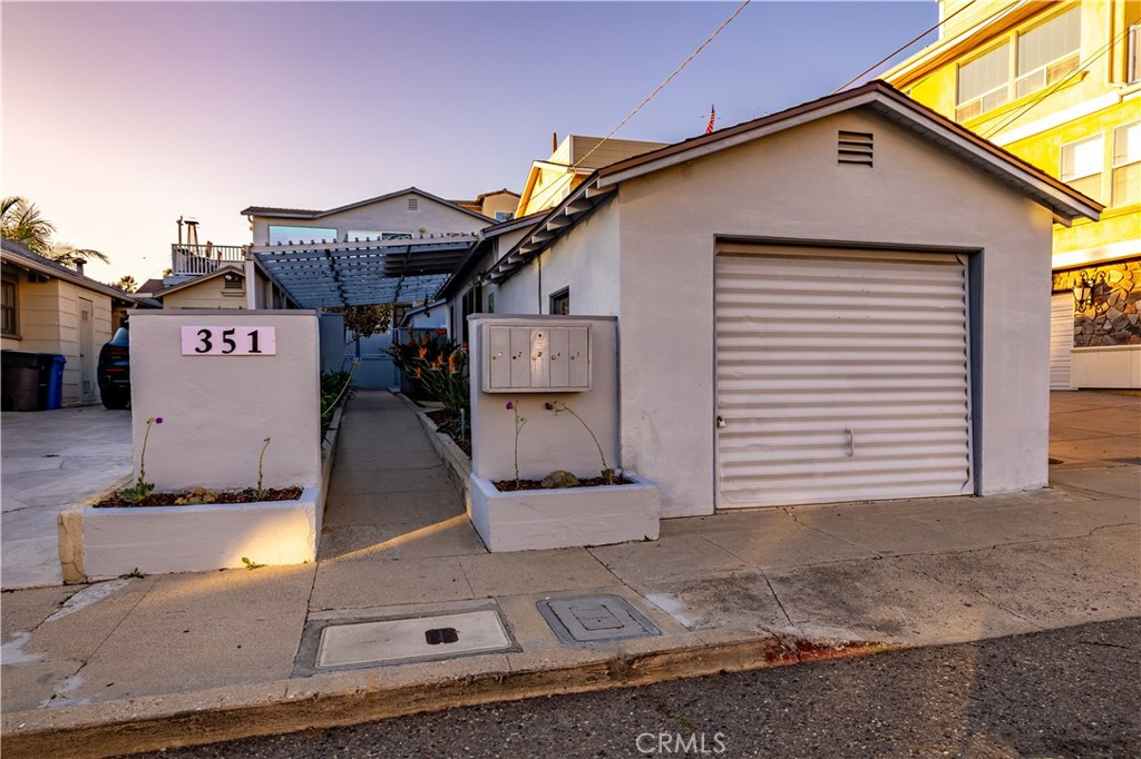 351 San Luis Ave Property Photo 4