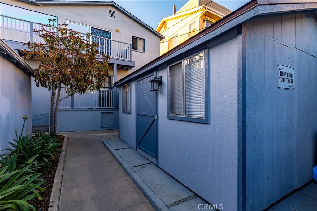 351 San Luis Ave Property Photo 7