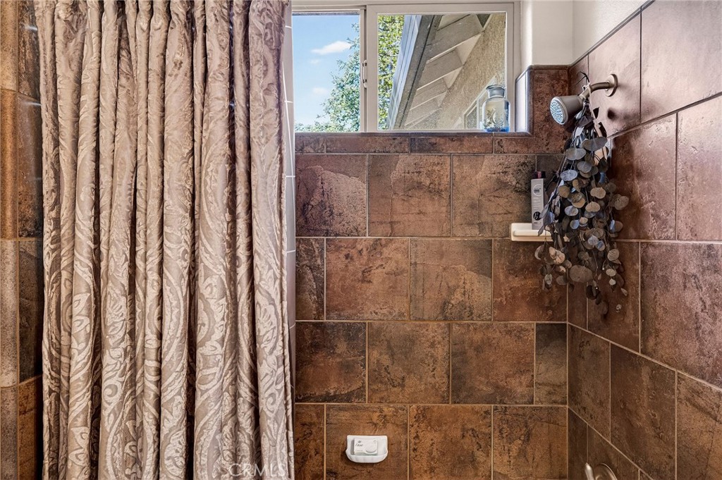 7680 Walsh Property Photo 42