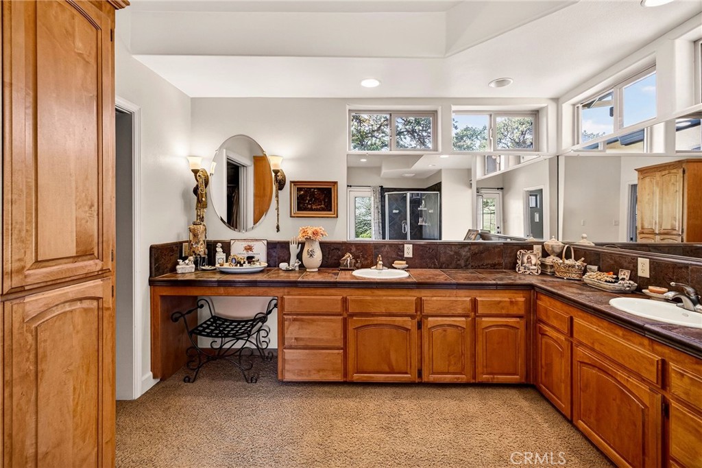 7680 Walsh Property Photo 45