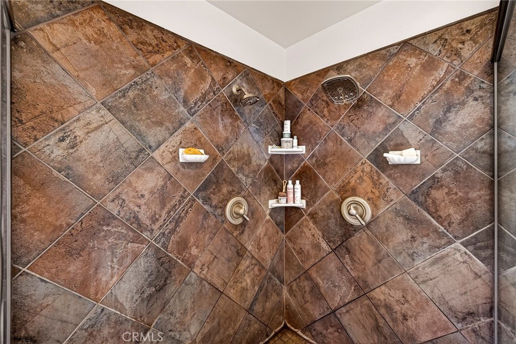 7680 Walsh Property Photo 49