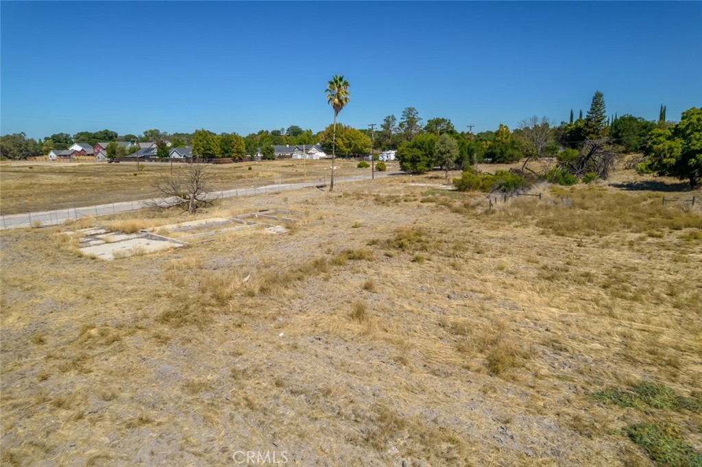 2115 El Camino Real Property Photo 12