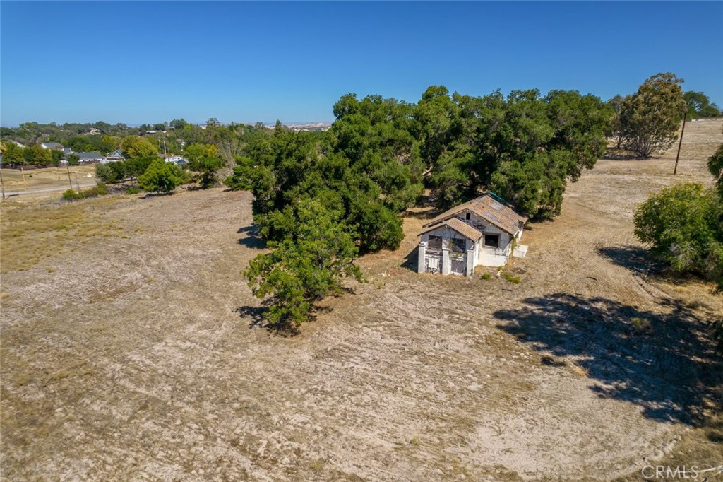 2115 El Camino Real Property Photo 14