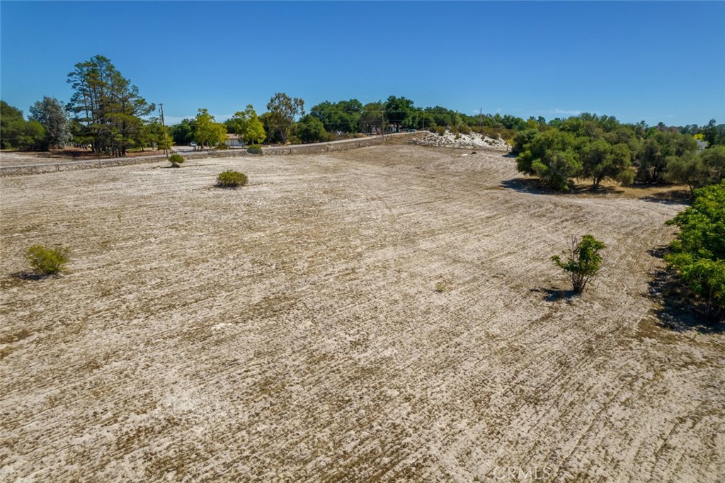2115 El Camino Real Property Photo 15