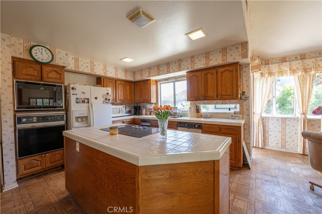 1042 Pellham Property Photo 3