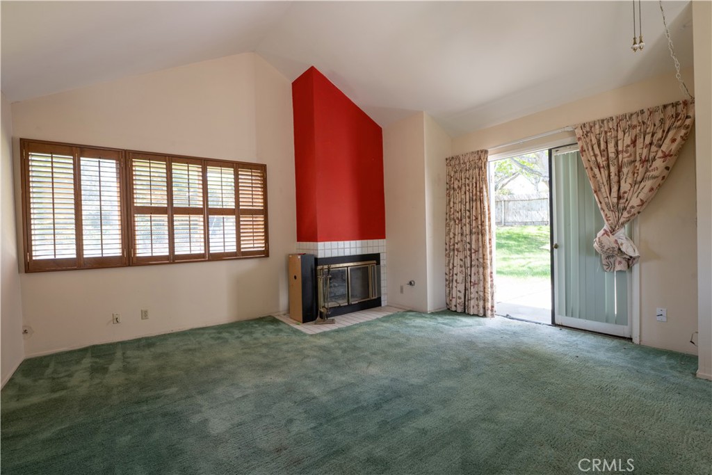 1042 Pellham Property Photo 9