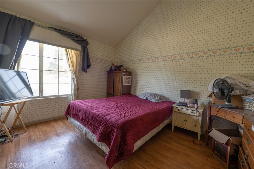 1042 Pellham Property Photo 11