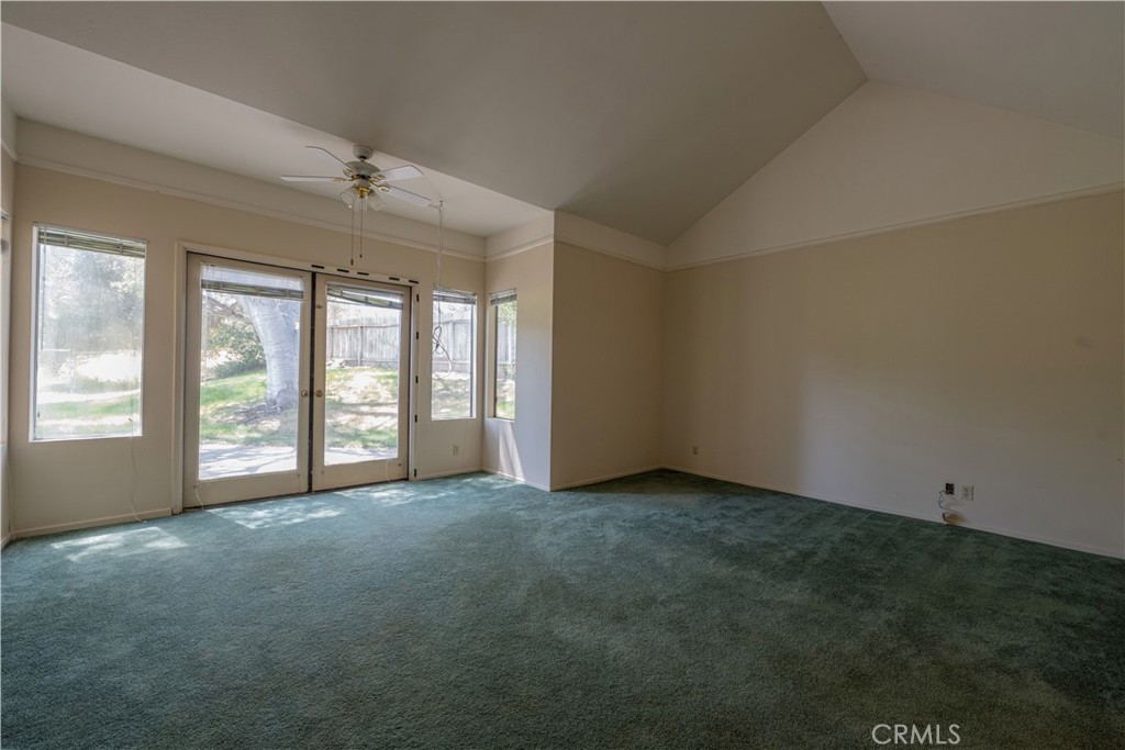 1042 Pellham Property Photo 13