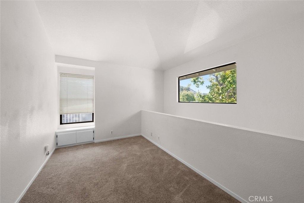 523 Branch Street Property Photo 34