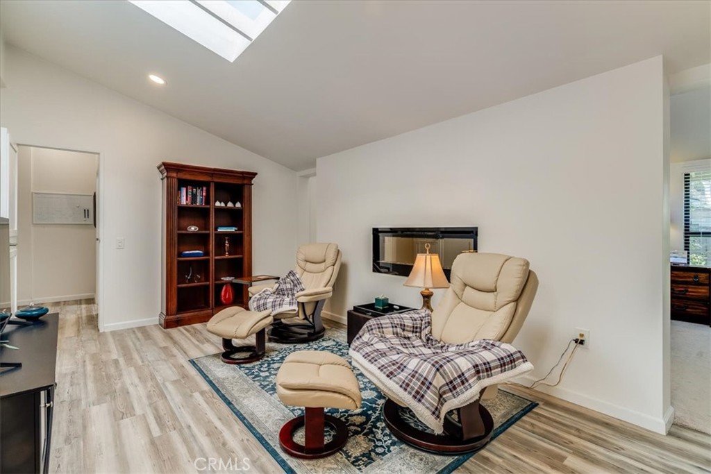 100 Sunrise Terrace Property Photo 18