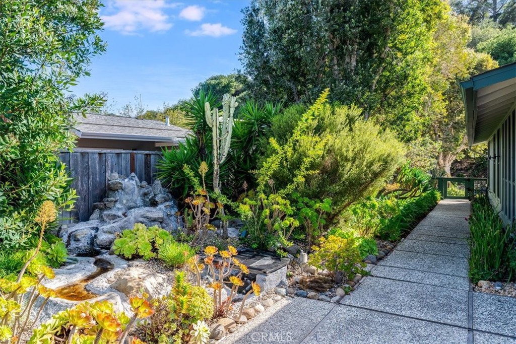 100 Sunrise Terrace Property Photo 29