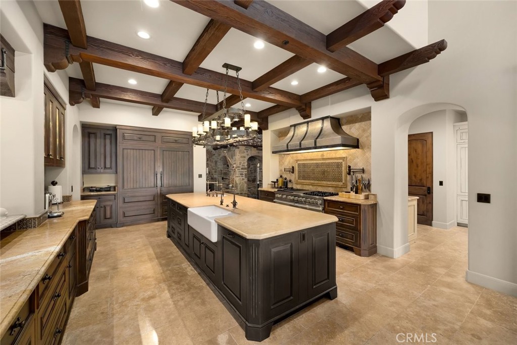 6520 Mira Cielo Property Photo 16