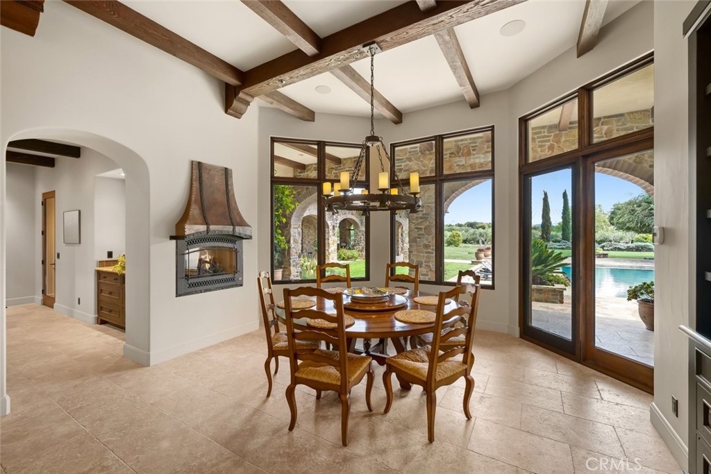 6520 Mira Cielo Property Photo 22