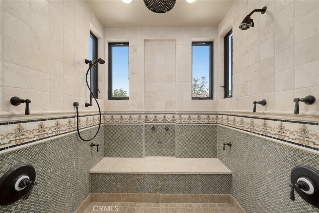 6520 Mira Cielo Property Photo 35