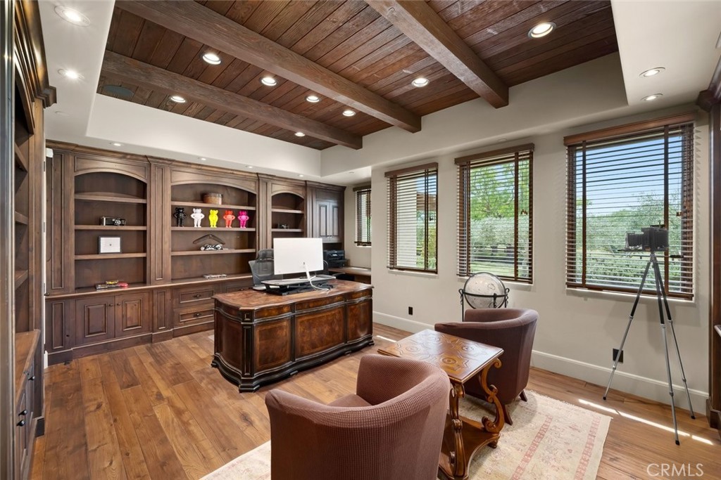 6520 Mira Cielo Property Photo 36
