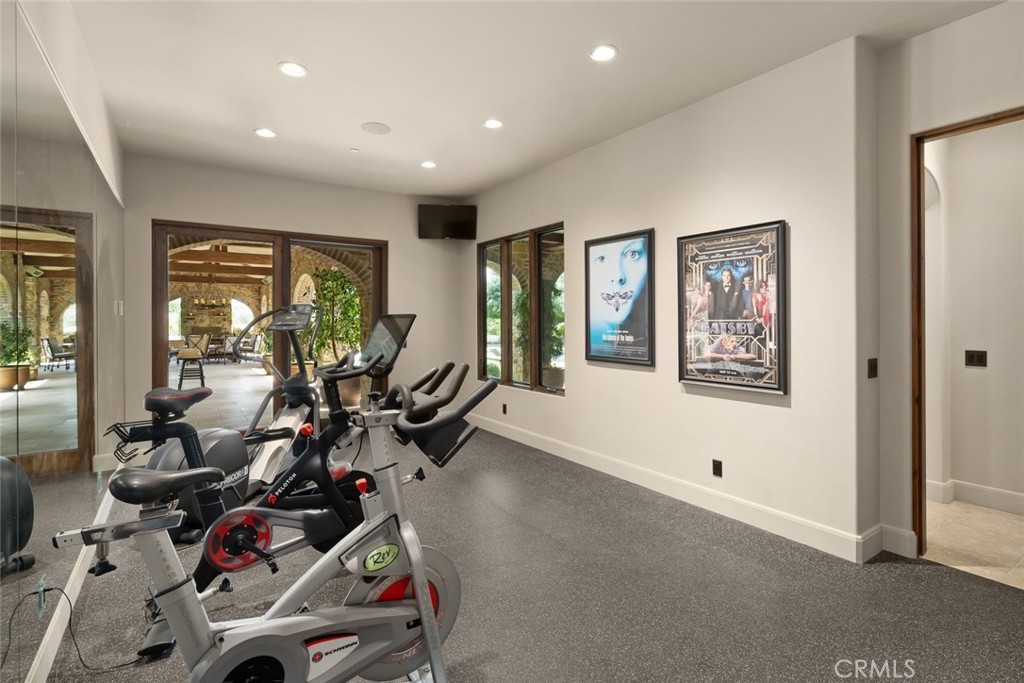 6520 Mira Cielo Property Photo 39