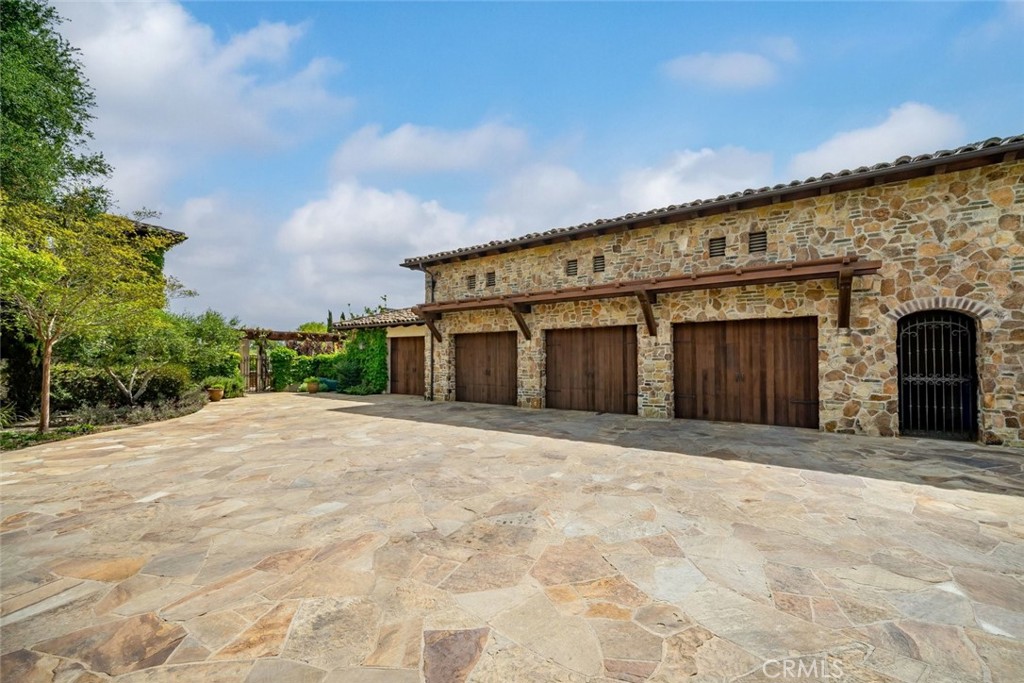 6520 Mira Cielo Property Photo 41