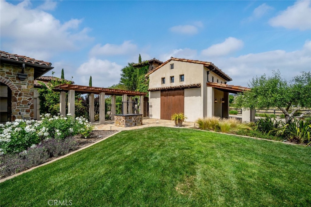 6520 Mira Cielo Property Photo 58