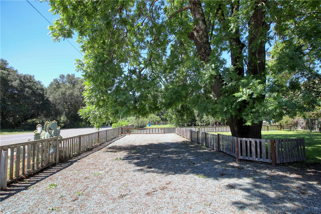 15050 Morro Road Property Photo 37