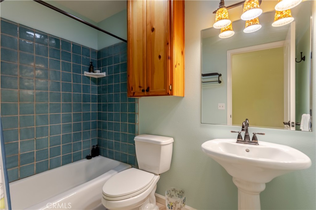 155 Eagle Creek Court Property Photo 18