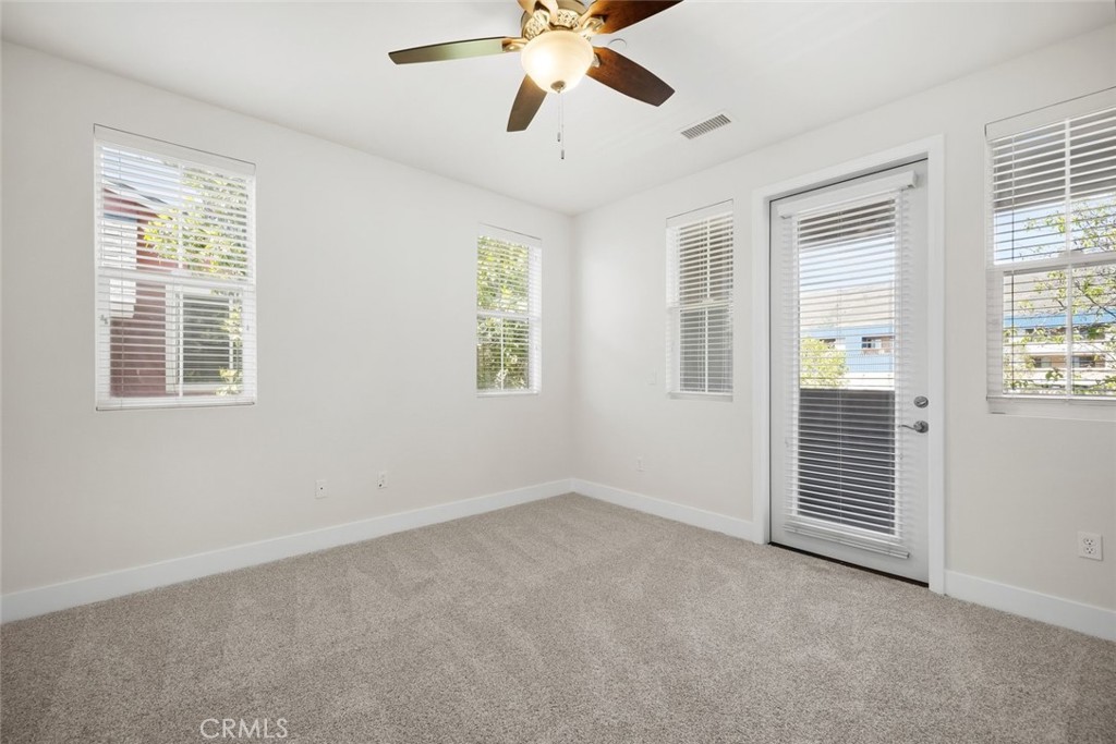 3591 Sacramento Drive 216 Property Photo 12