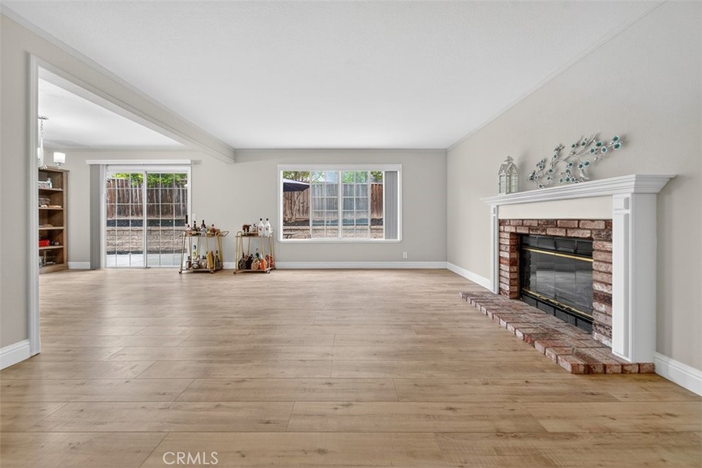 1395 3rd St. Property Photo 13