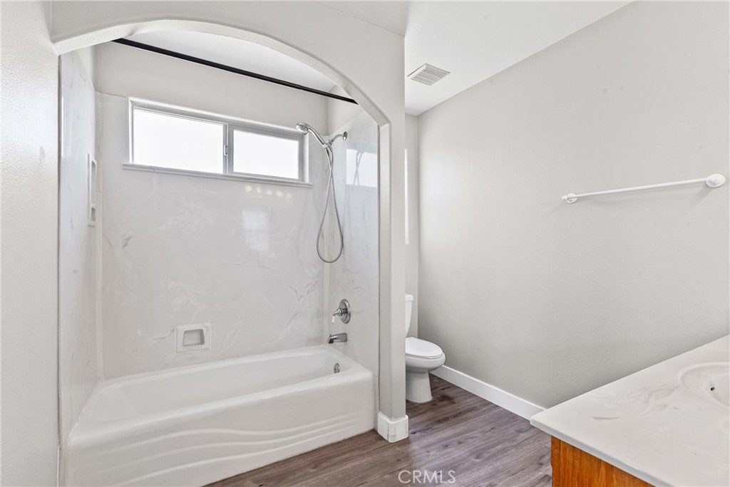 7989 Sundance Trail Property Photo 19